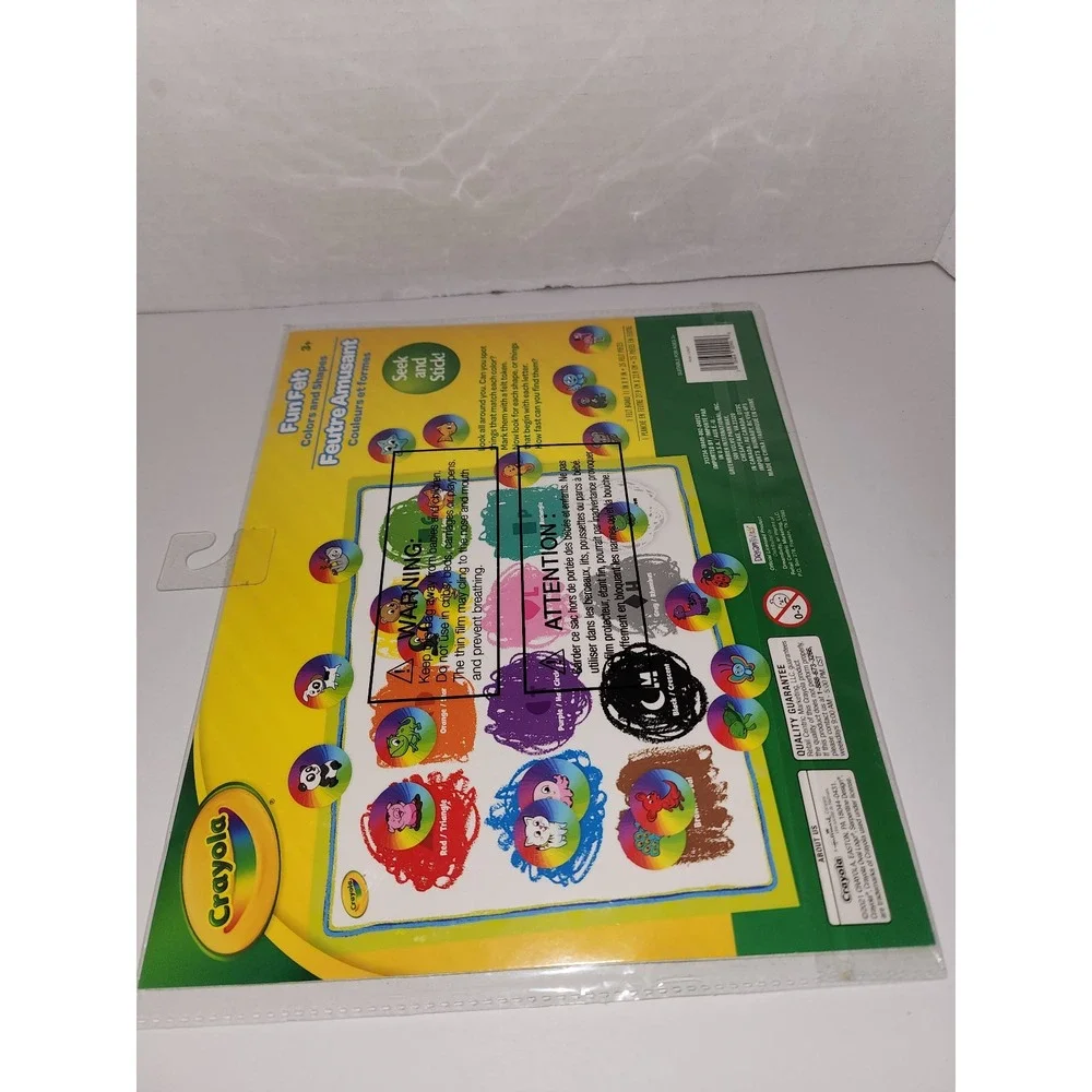 Crayola‎ Color and Shape Fun Felt Learning Set Activity